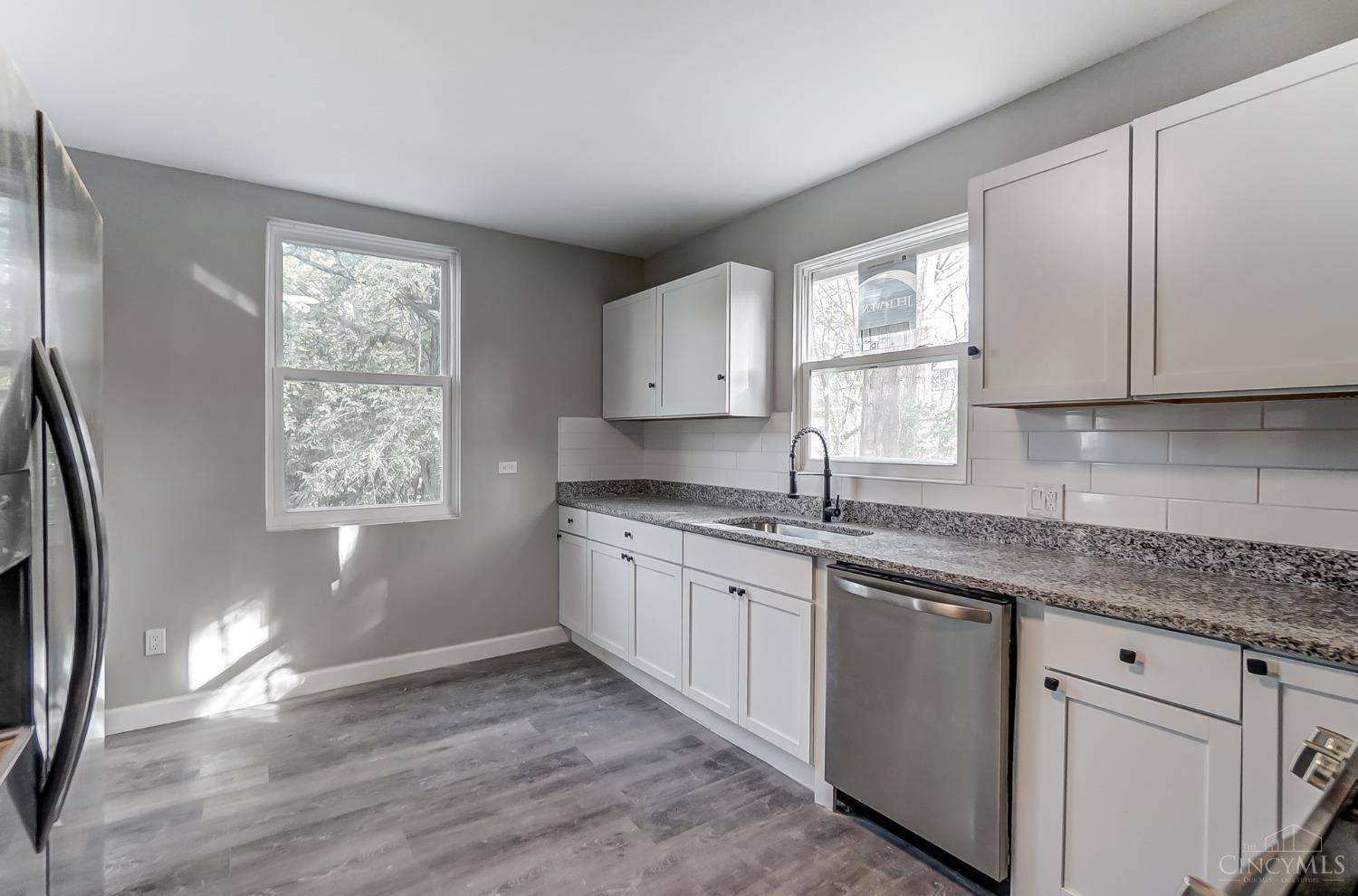 Cincinnati, OH 45213,6508 Coleridge Ave