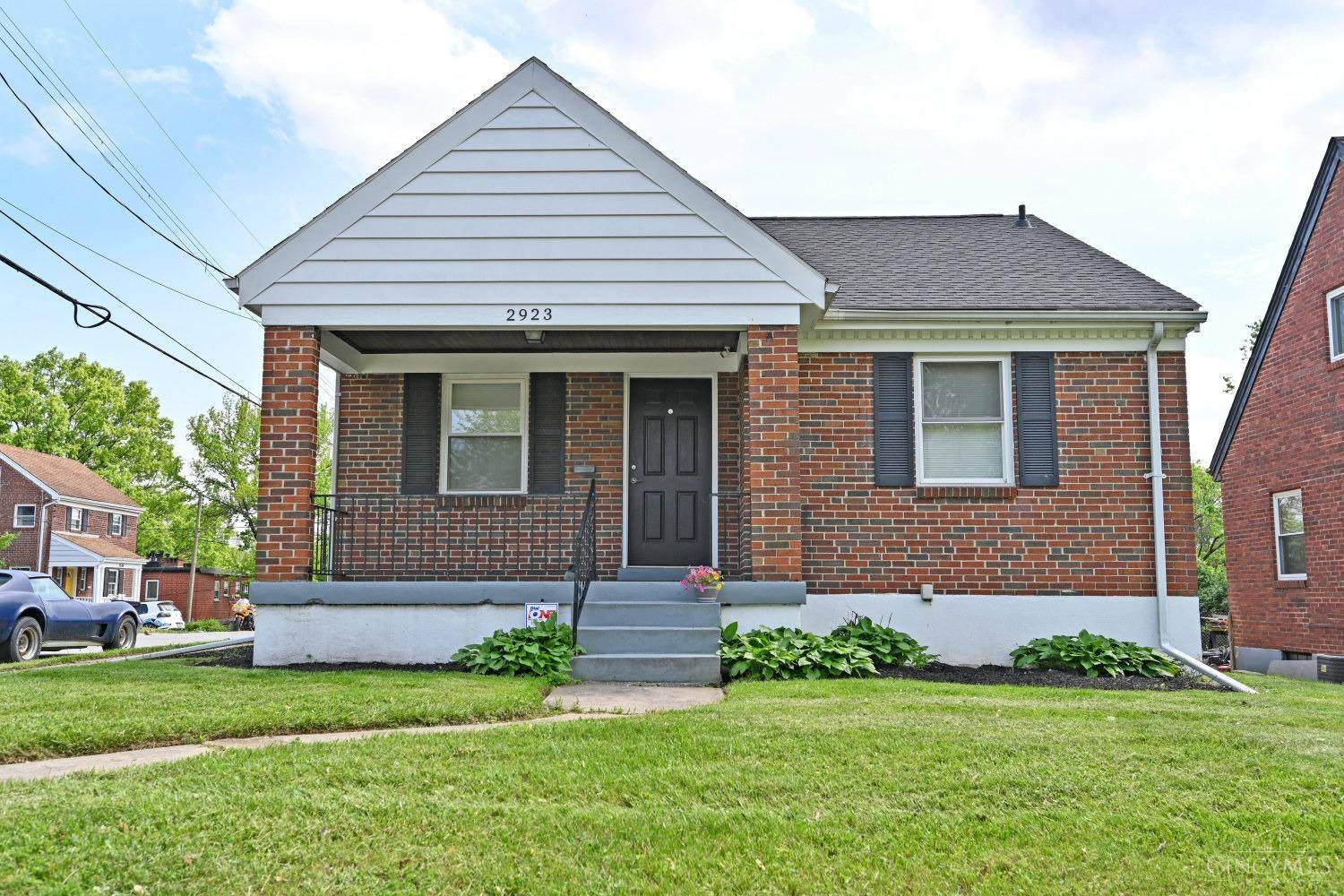 Cincinnati, OH 45212,2923 Mapleleaf Ave