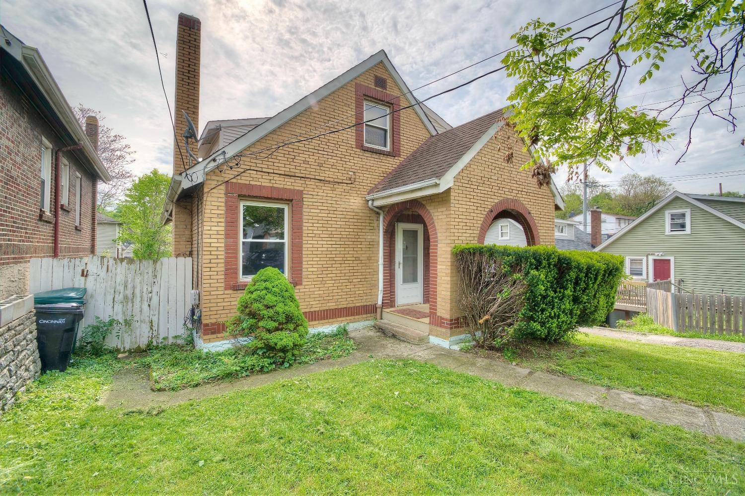 Cincinnati, OH 45205,1610 Minion Ave