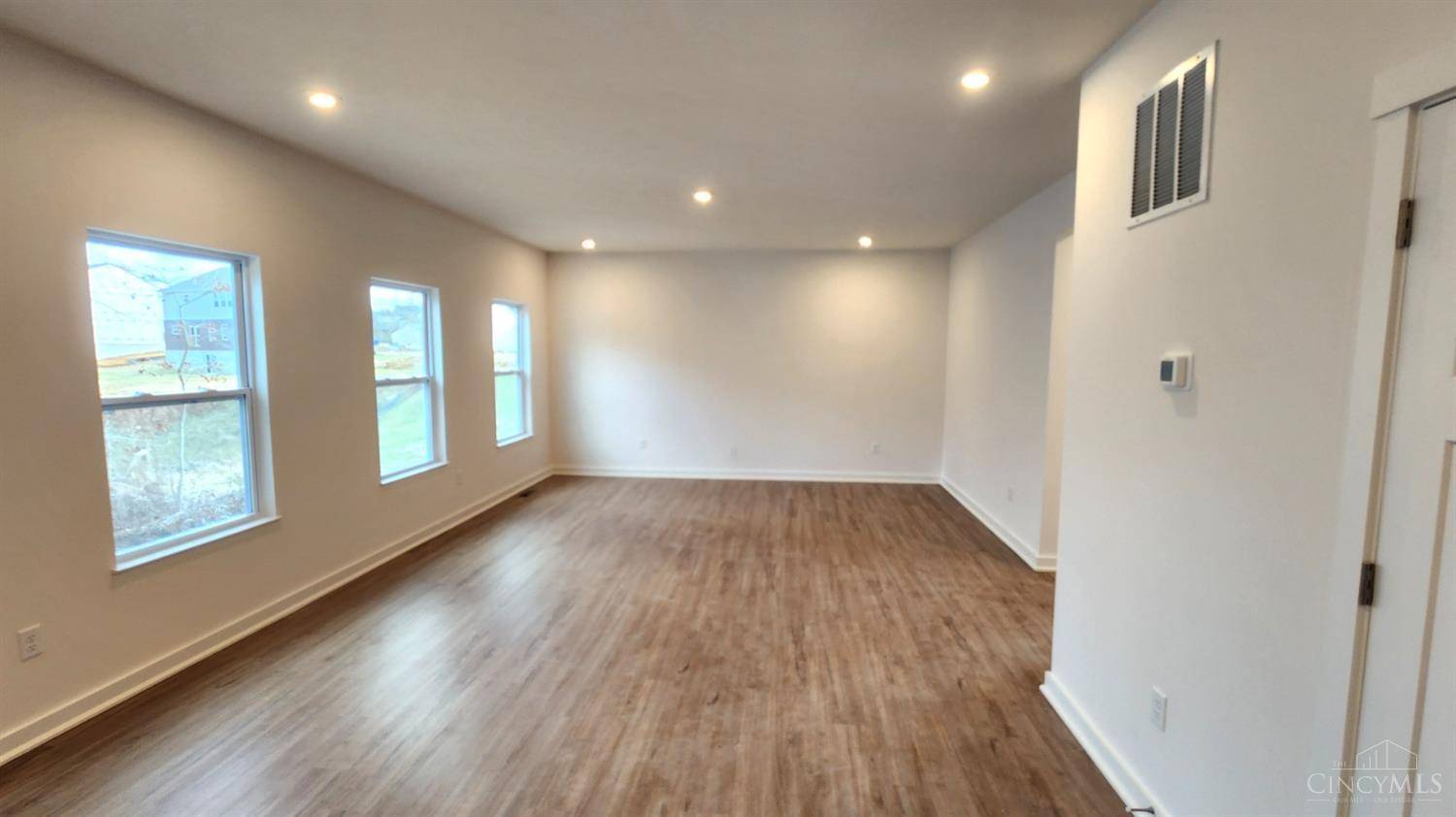Miami Twp, OH 45002,8762 Foxglove Ln
