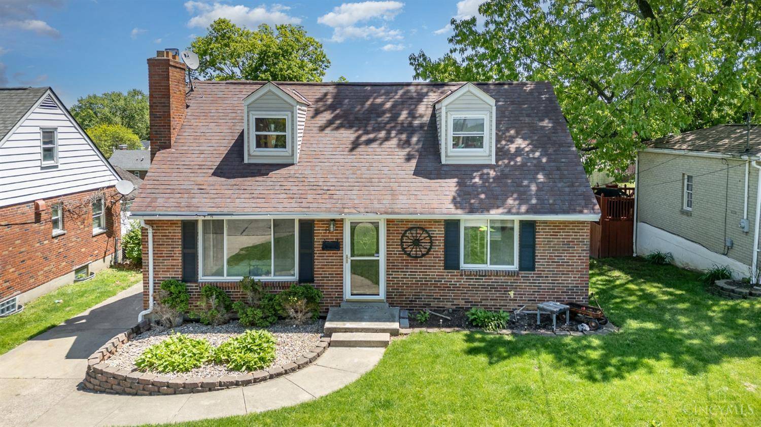Cincinnati, OH 45215,134 W Crest Dr
