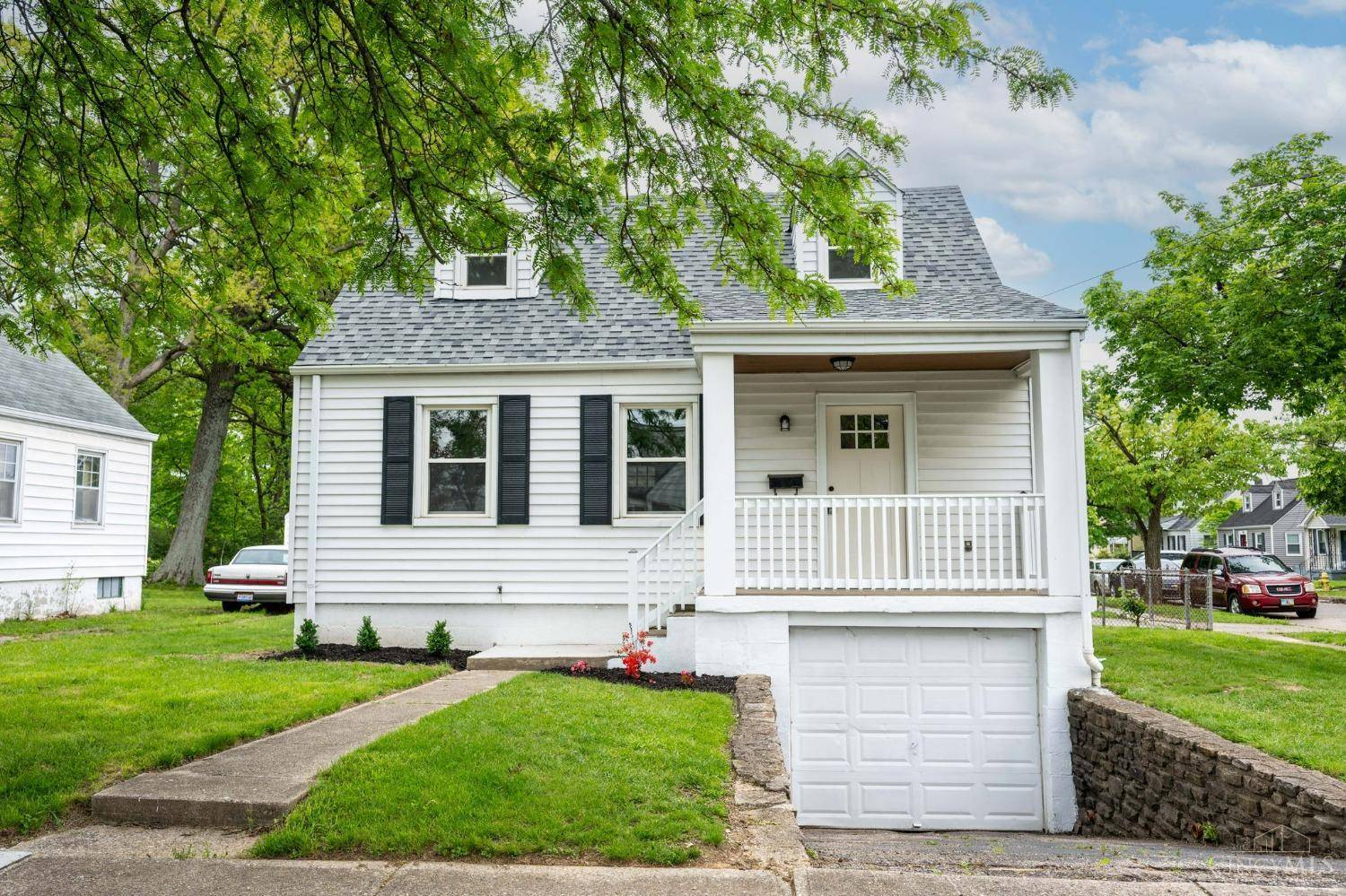 Cincinnati, OH 45227,5402 Charloe St
