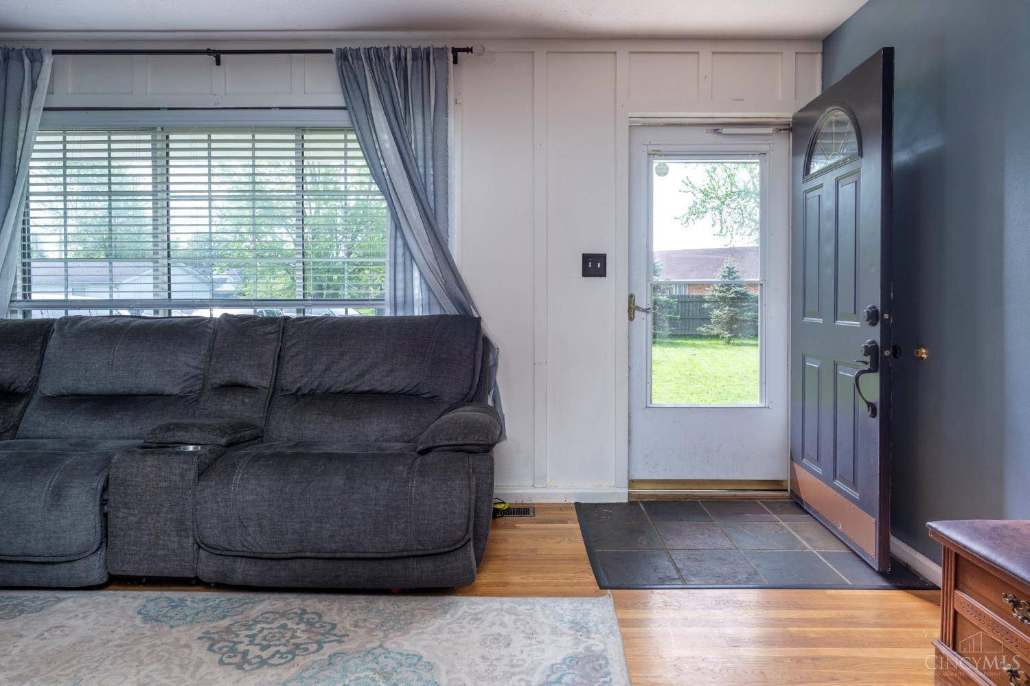 Sabina, OH 45169,127 S College St