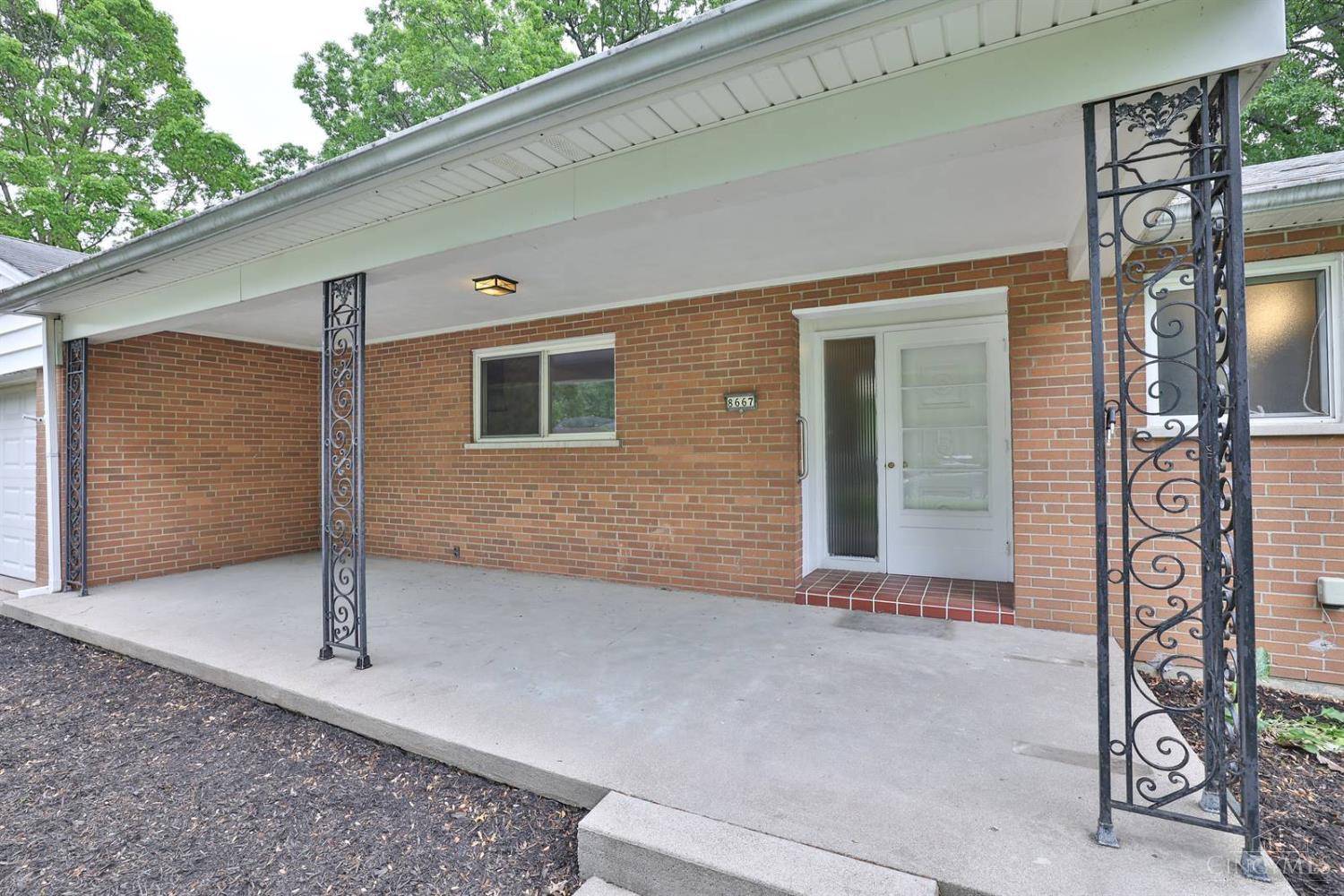 Springfield Twp., OH 45231,8667 Woodview Dr