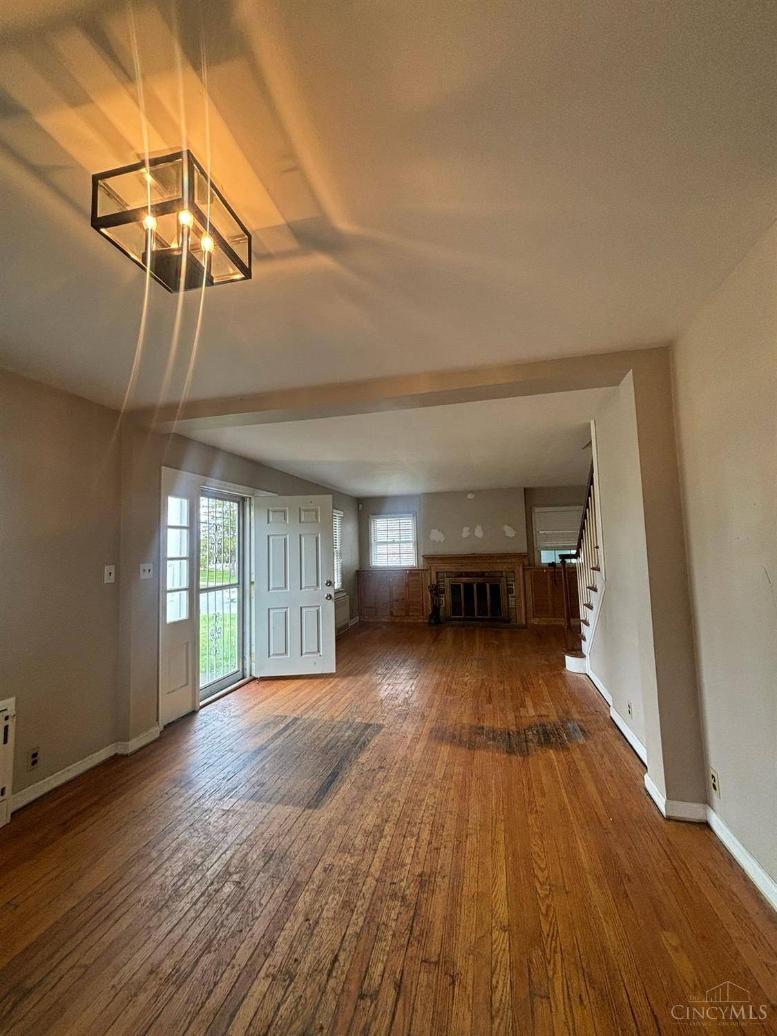 Springfield Twp., OH 45231,805 W Galbraith Rd