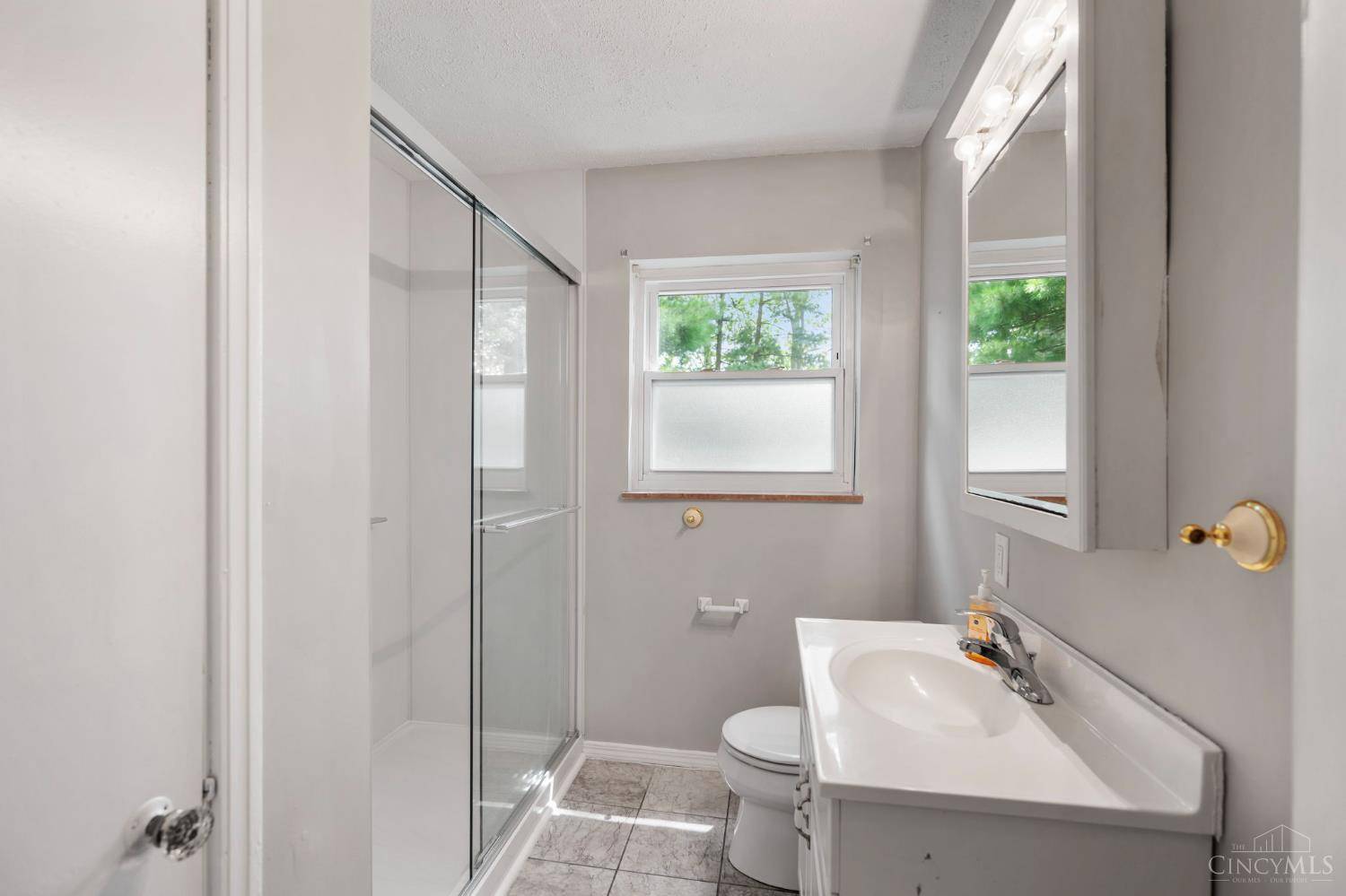 Cincinnati, OH 45224,1205 Wionna Ave