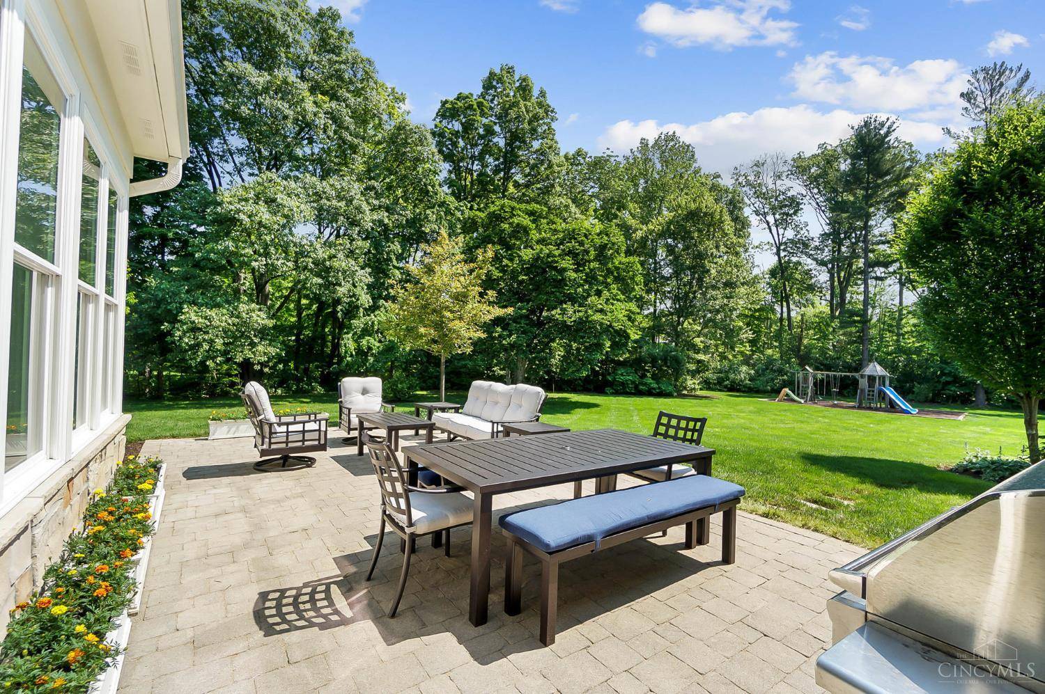 Indian Hill, OH 45243,7955 Chinquapin Ln