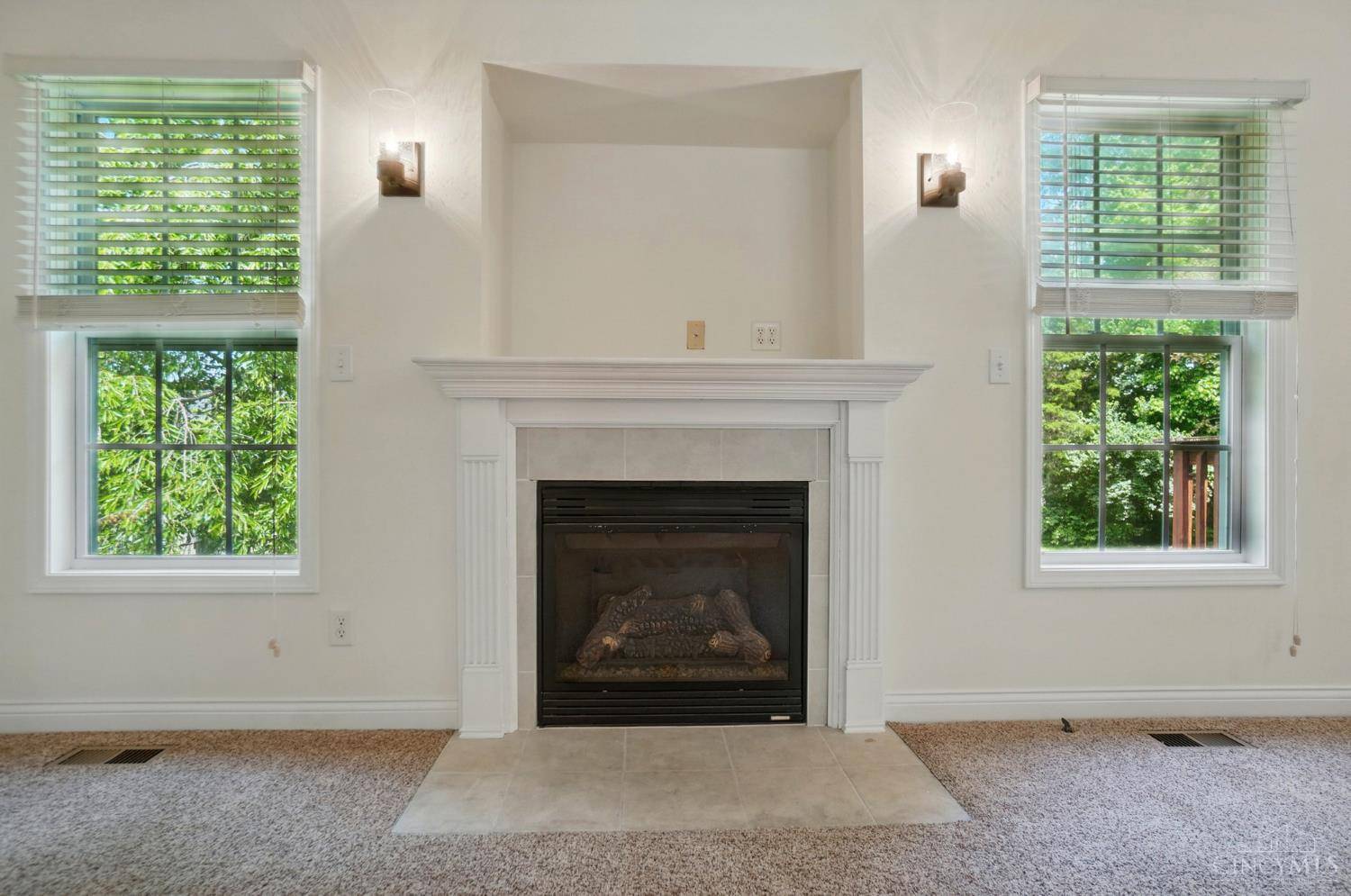 Hamilton Twp, OH 45039,7785 Dew Drop Cir