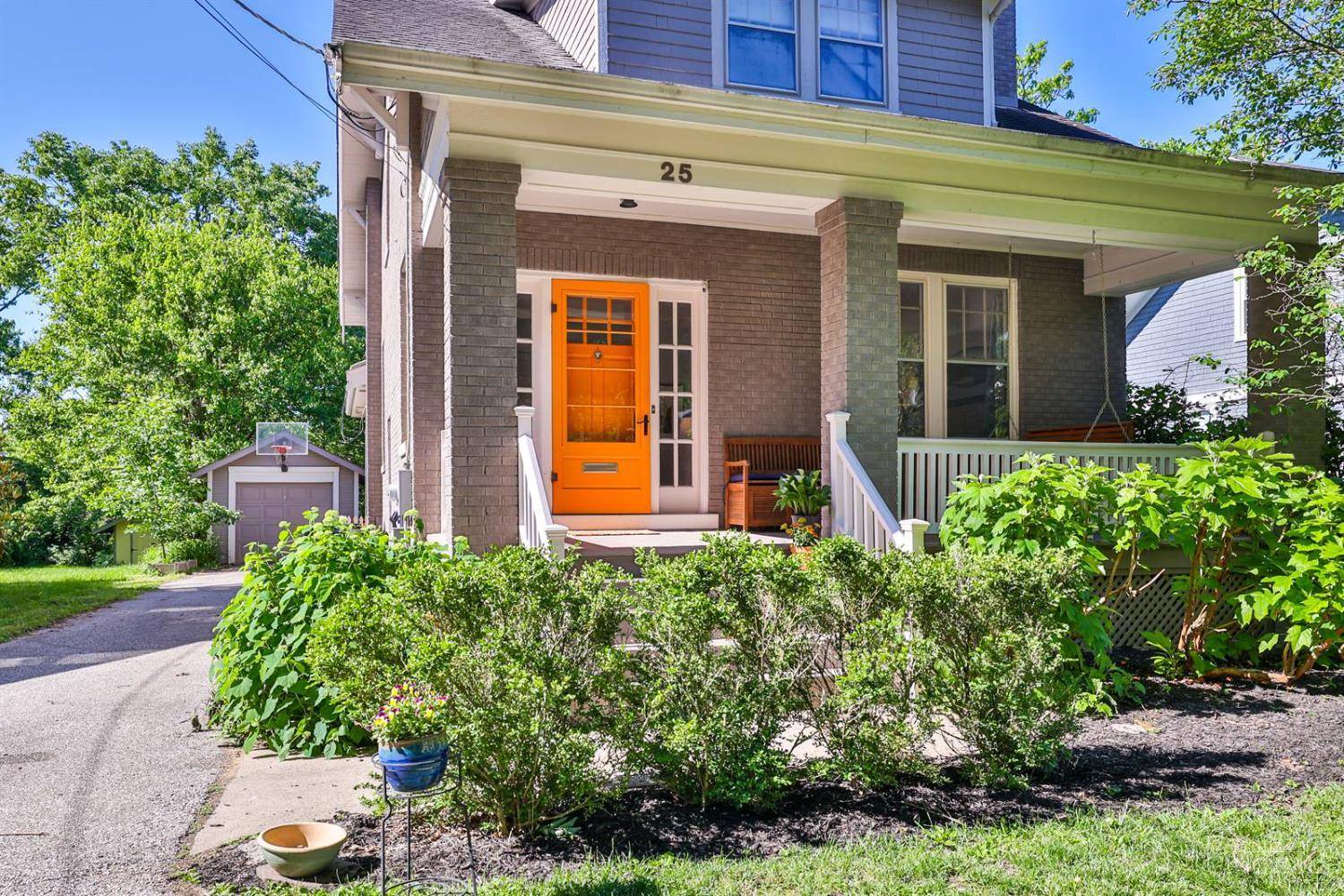 Wyoming, OH 45215,25 Allen Ave