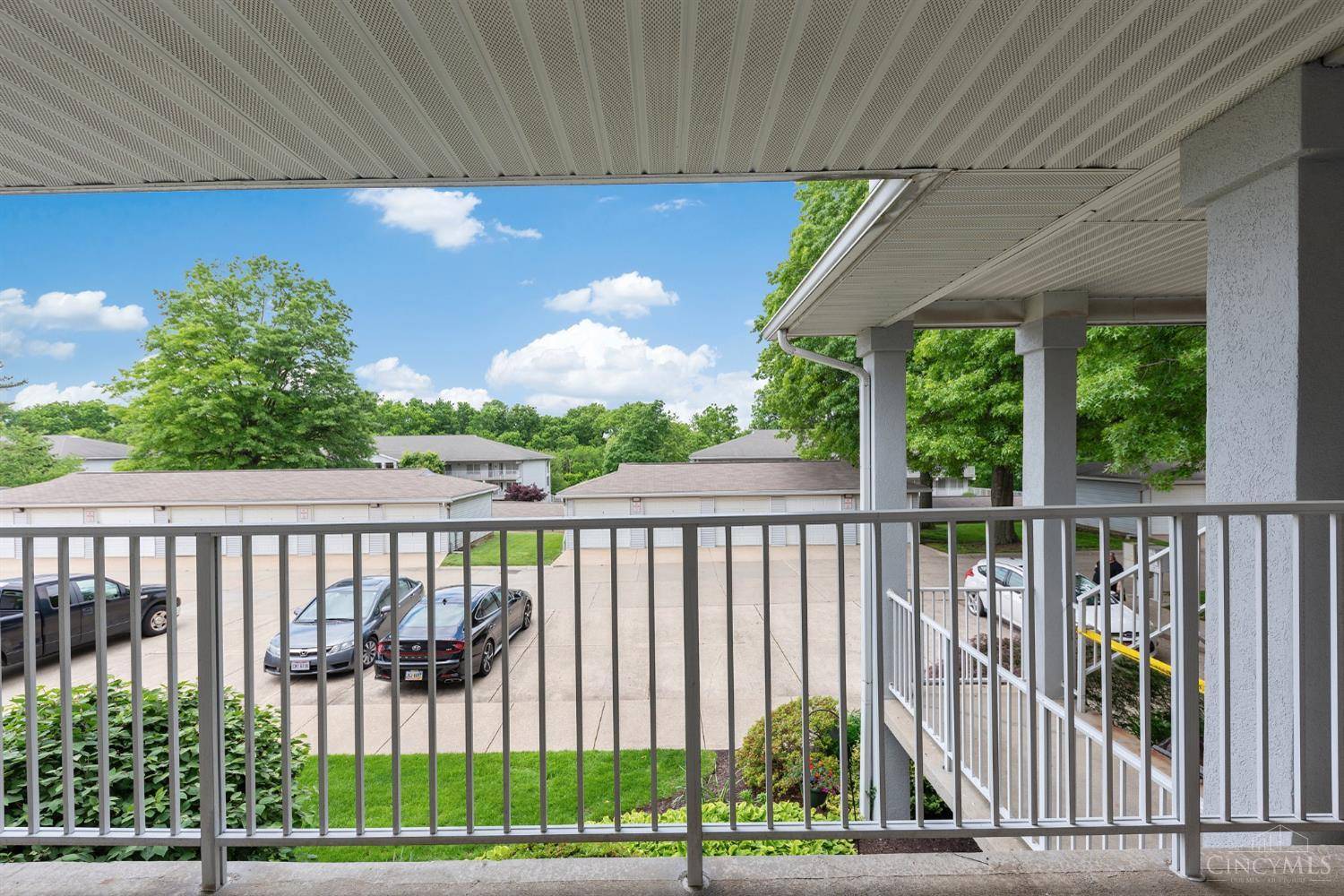 Cincinnati, OH 45247,7620 Cheviot Rd #407