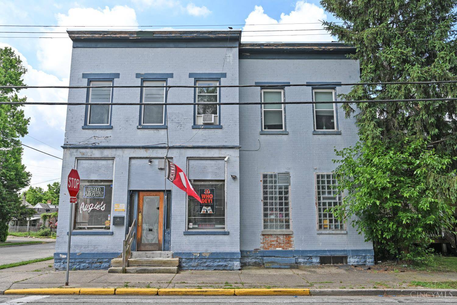 Reading, OH 45215,201 Walnut St