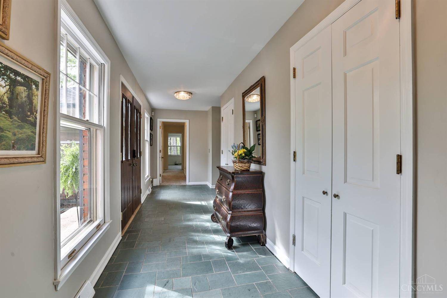 Indian Hill, OH 45243,7811 Shawnee Run Rd