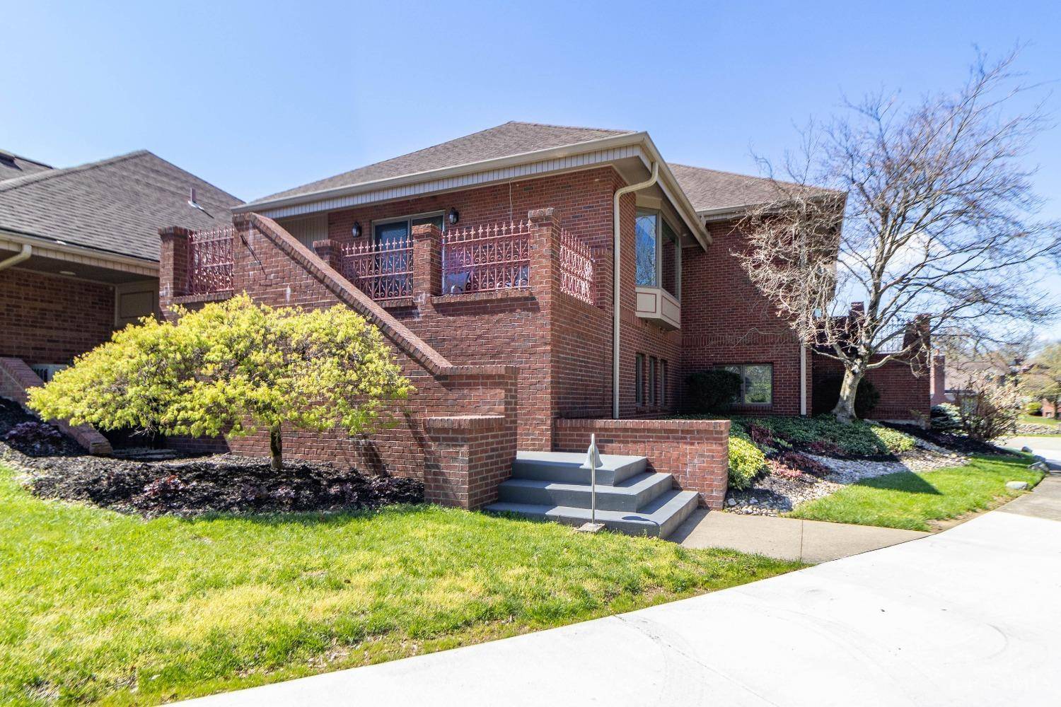Hamilton, OH 45013,635 Windy Hill St