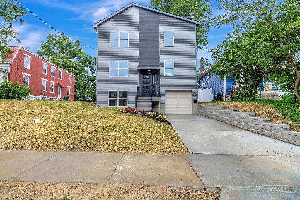 Cincinnati, OH 45207,1940 Kinney Ave