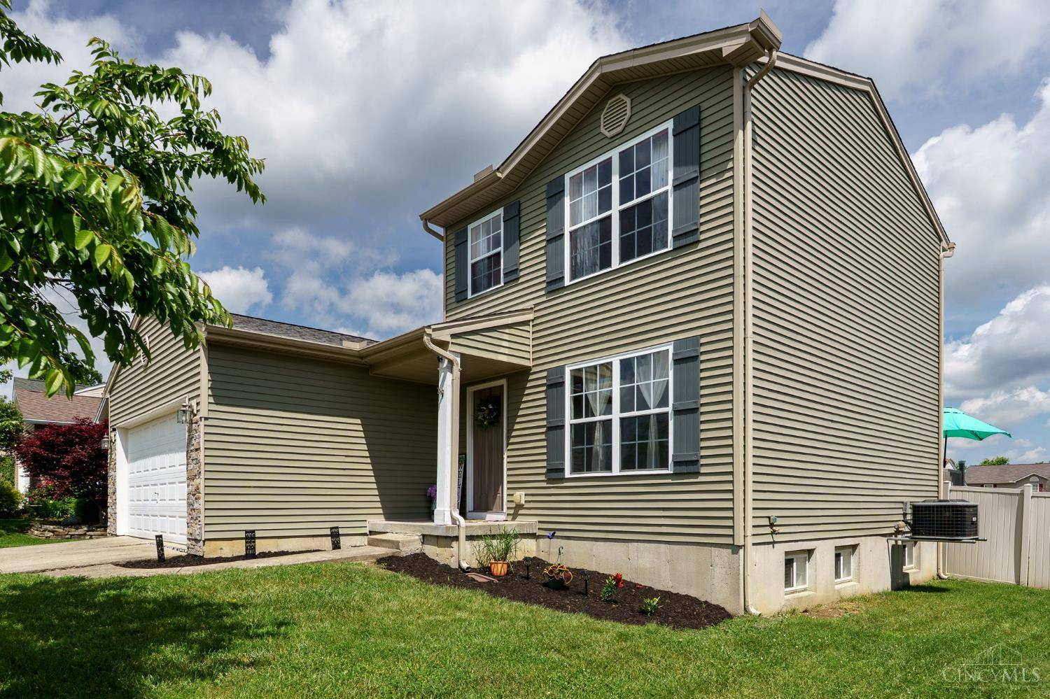 Hamilton, OH 45013,1240 Carriage Hill Ln