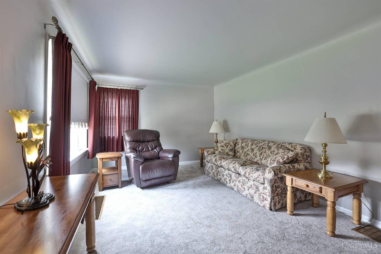 Cincinnati, OH 45238,2954 Veazey Ave
