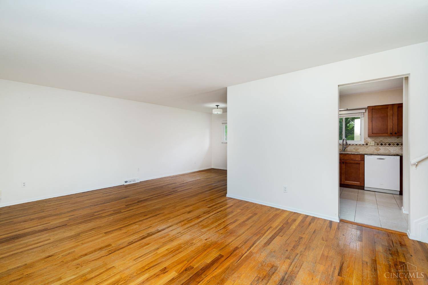 Springfield Twp., OH 45231,8562 Shuman Ln