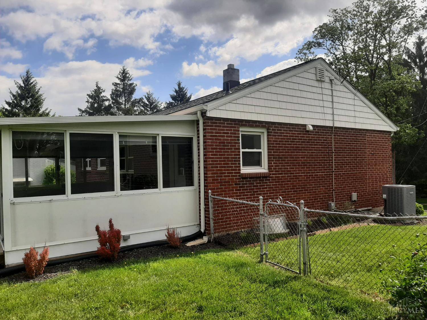 Sycamore Twp, OH 45236,8591 Darnell Ave