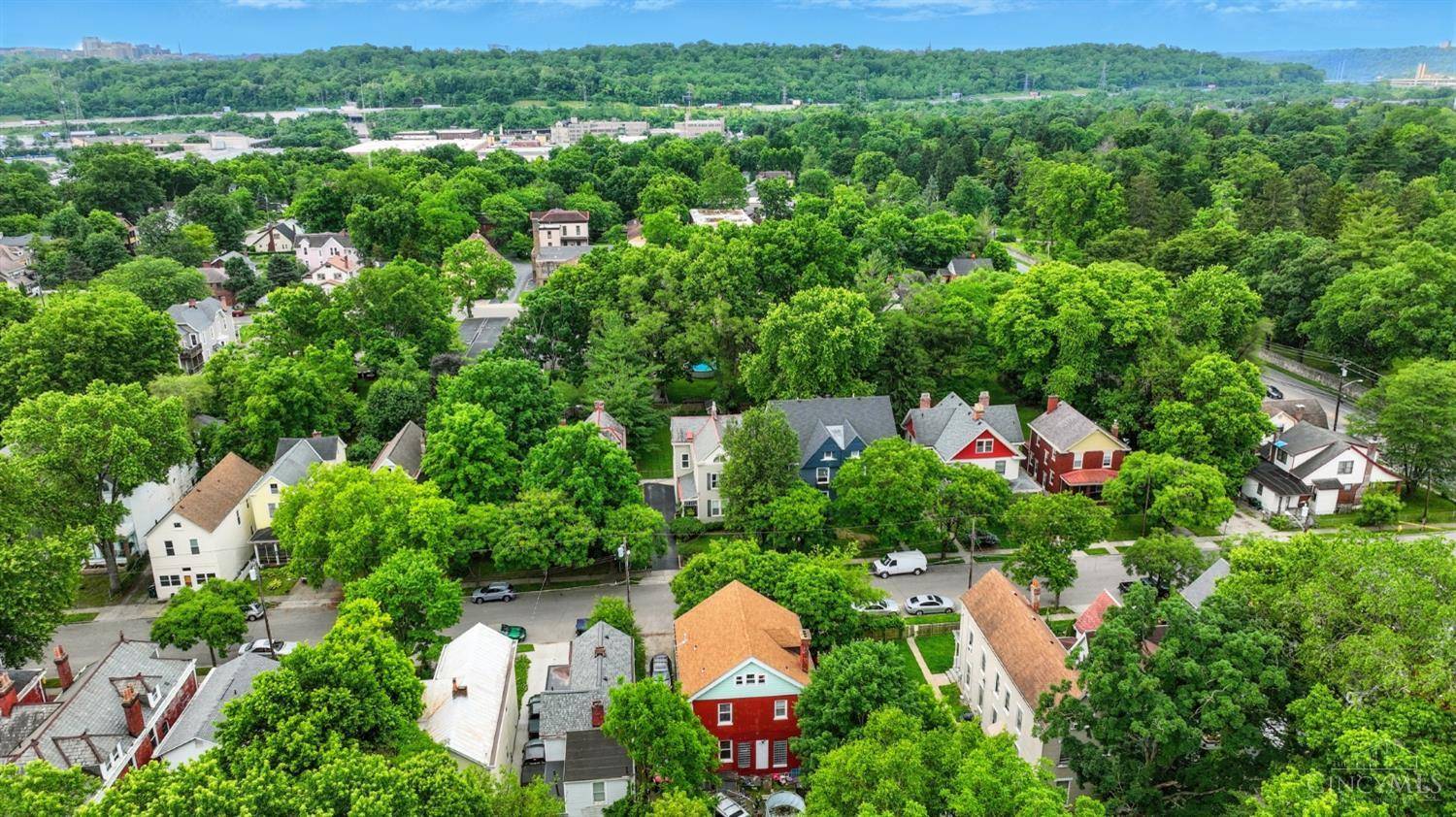 Cincinnati, OH 45232,753 Mcmakin Ave