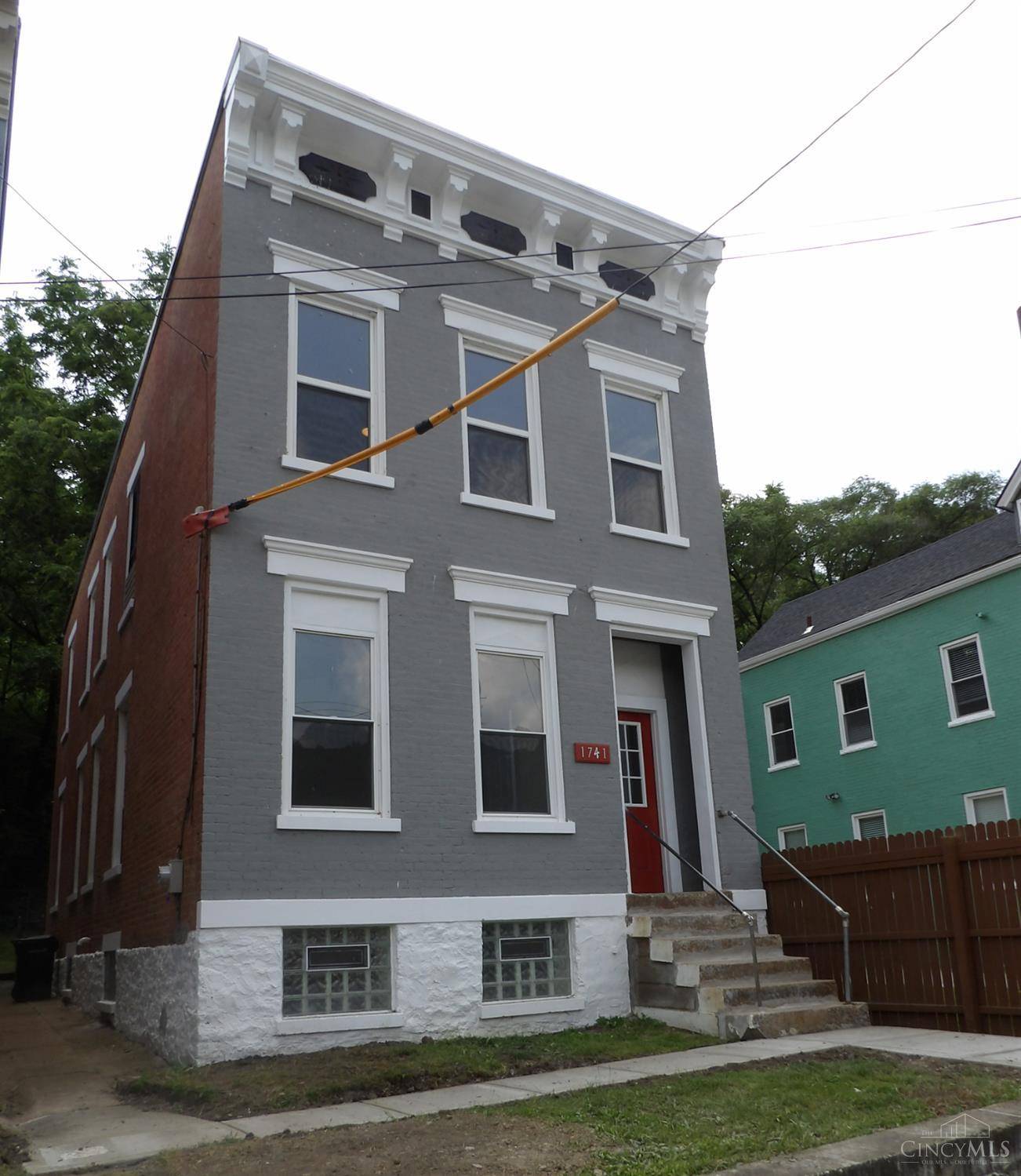 Cincinnati, OH 45214,1741 Westwood Ave
