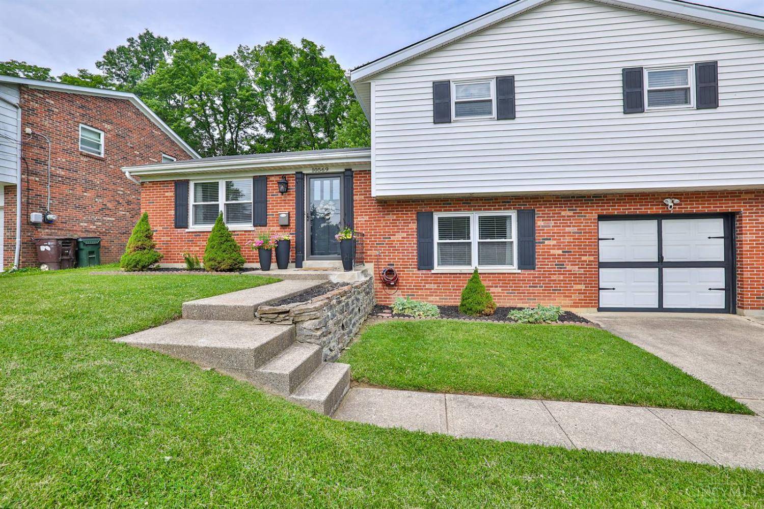 Colerain Twp, OH 45231,10569 Gloria Ave