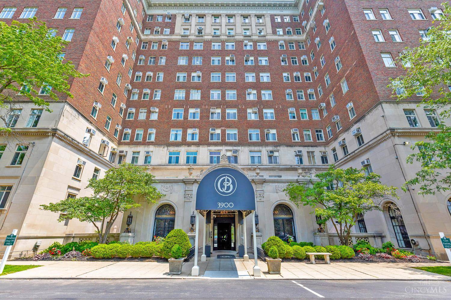 Cincinnati, OH 45229,3900 Rose Hill Ave #502A