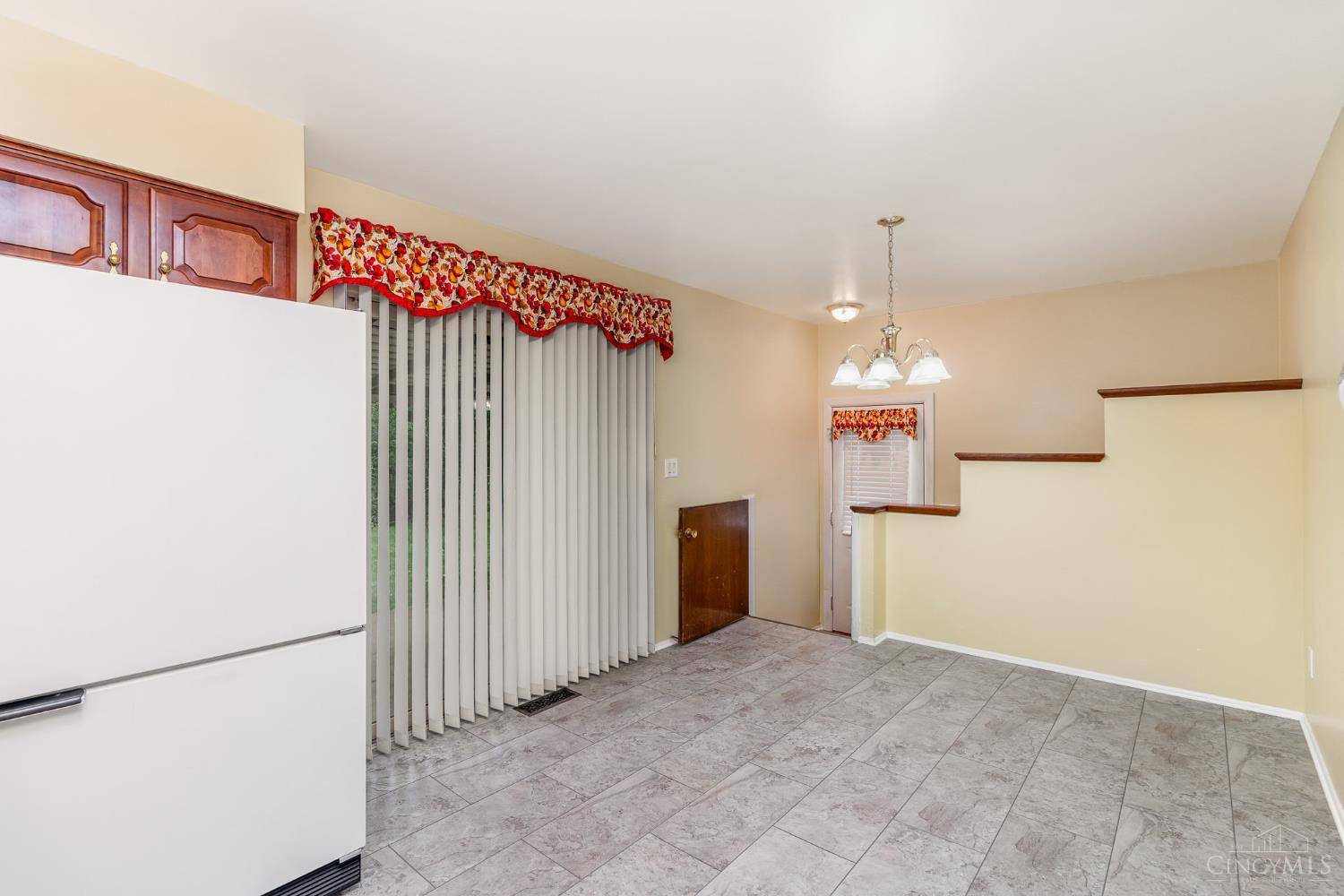 Delhi Twp, OH 45238,4355 Valence Dr