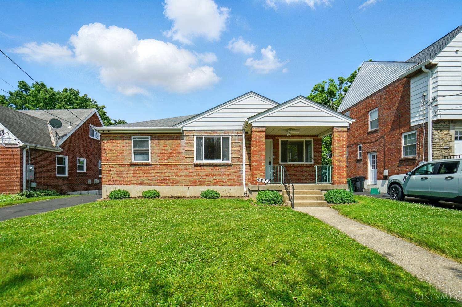 Cincinnati, OH 45217,4273 Dartmouth Dr