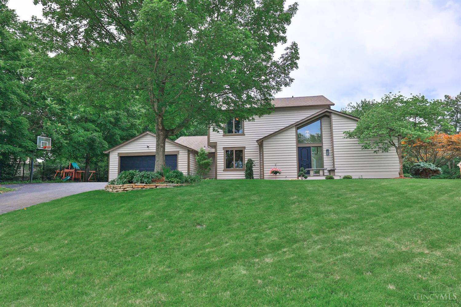 Anderson Twp, OH 45244,7083 Royalgreen Dr