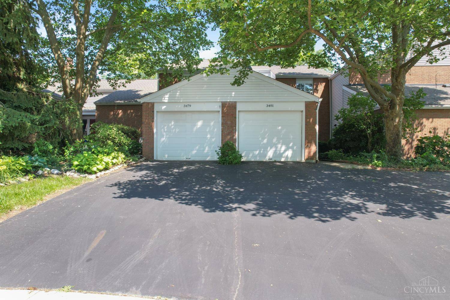 Cincinnati, OH 45208,3479 Forestoak Ct