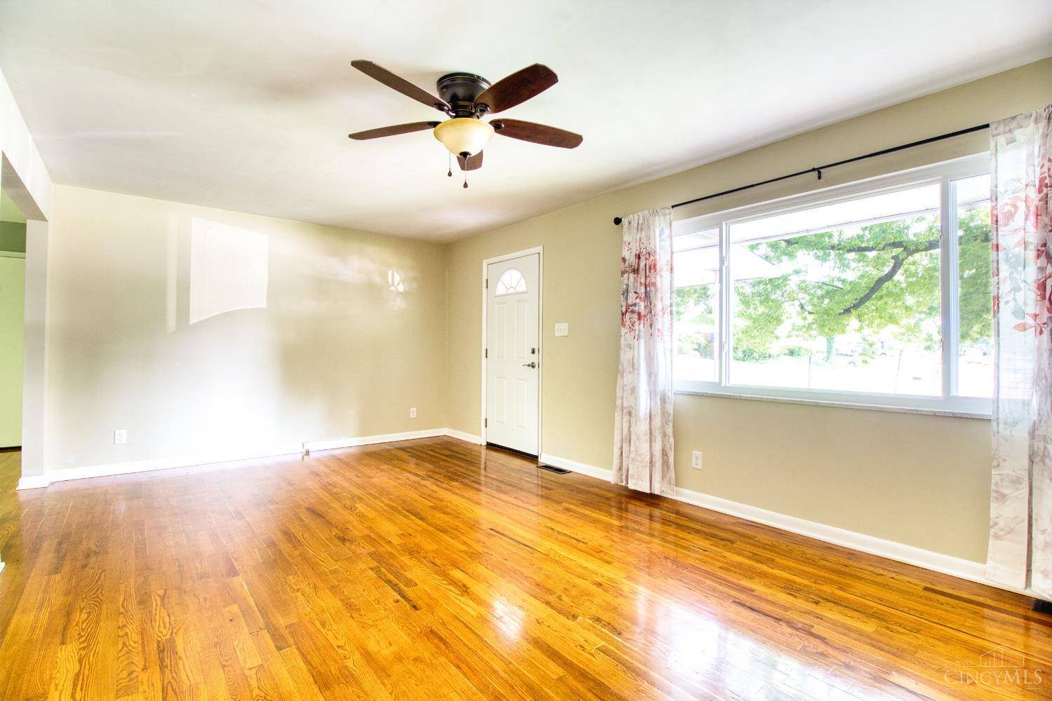 Cincinnati, OH 45255,8298 Bonanza Ln
