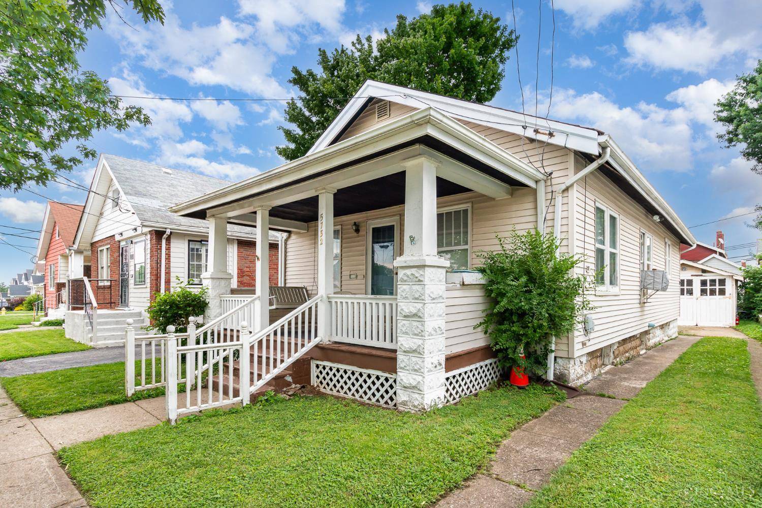 Cincinnati, OH 45212,5732 Section Ave