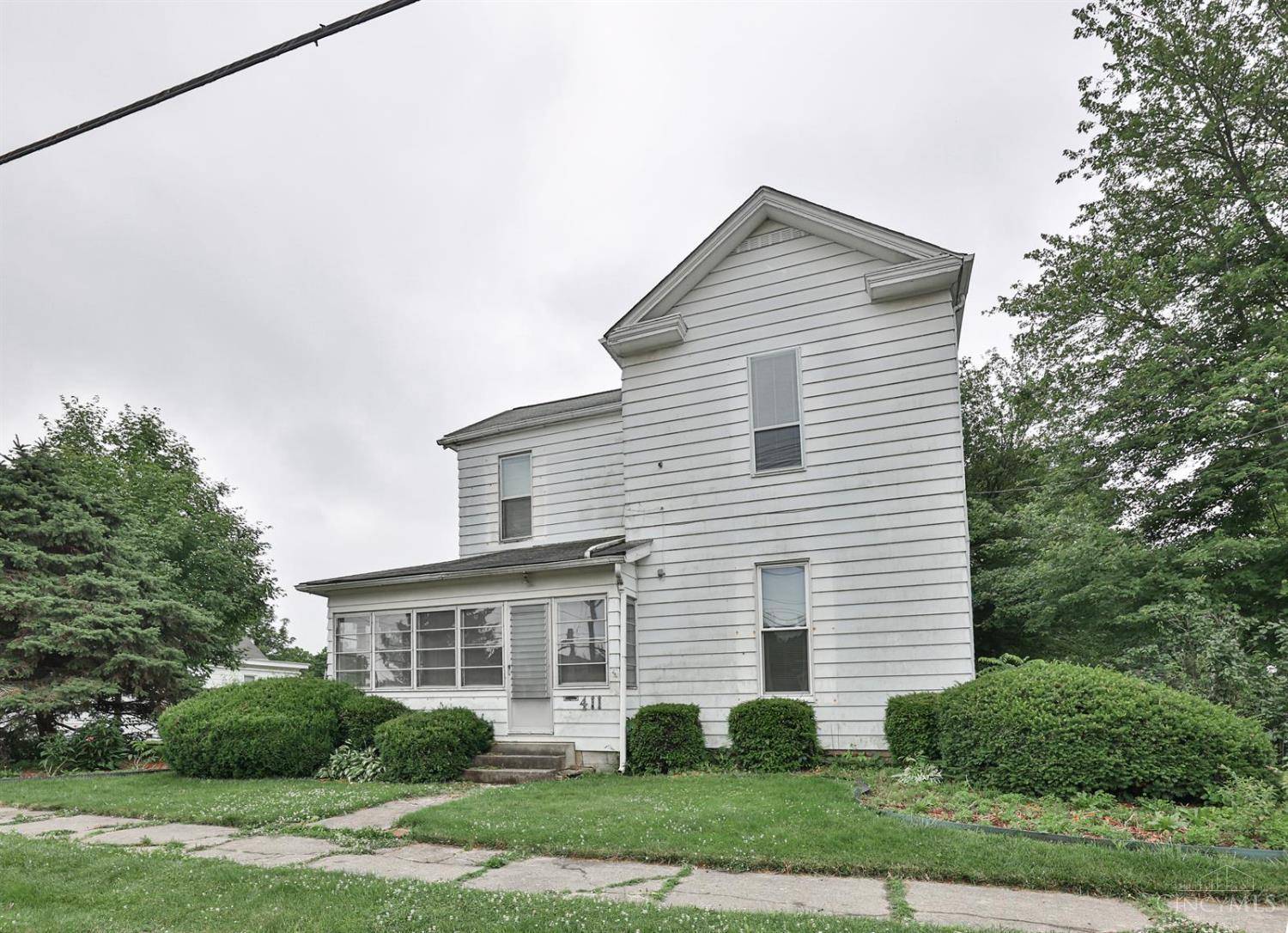 Blanchester, OH 45107,411 W Main St