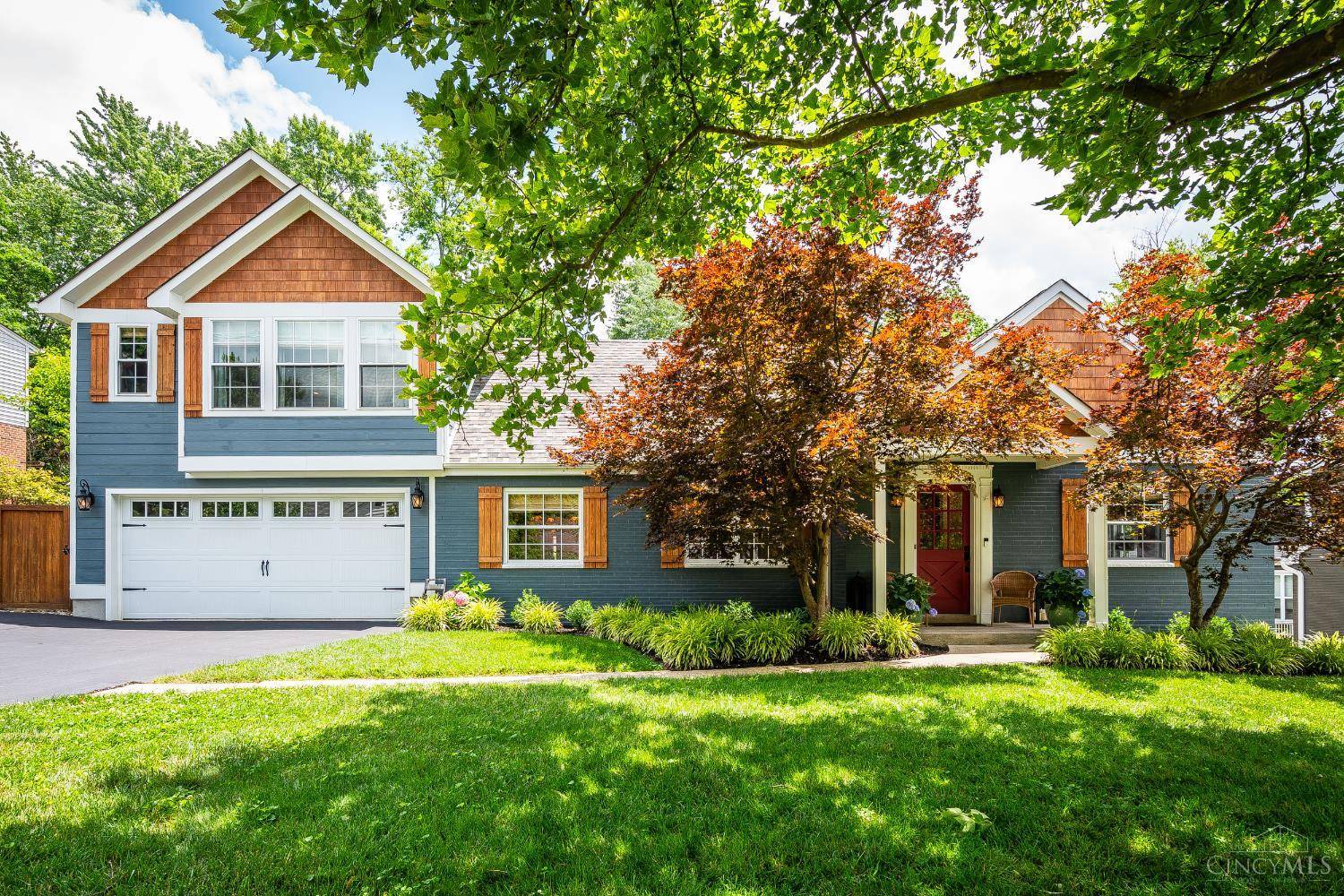 Mariemont, OH 45227,4104 Rowan Hill Dr