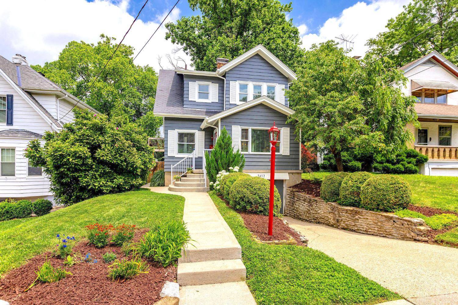 Cincinnati, OH 45209,3412 N Club Crest Ave