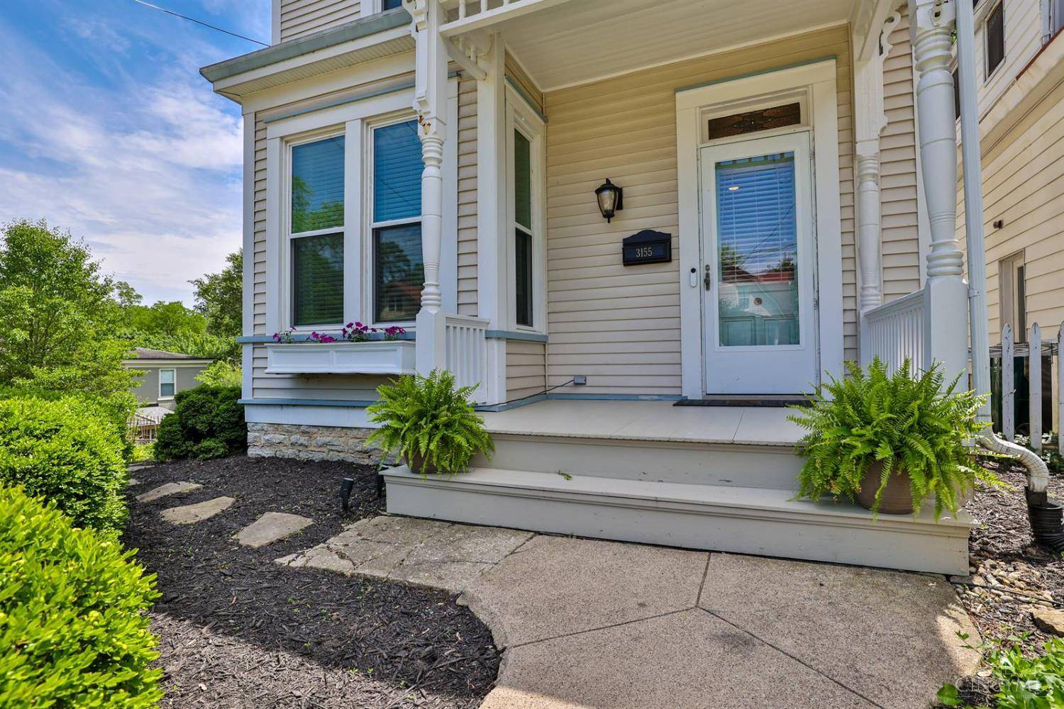 Cincinnati, OH 45208,3155 Willis Ave