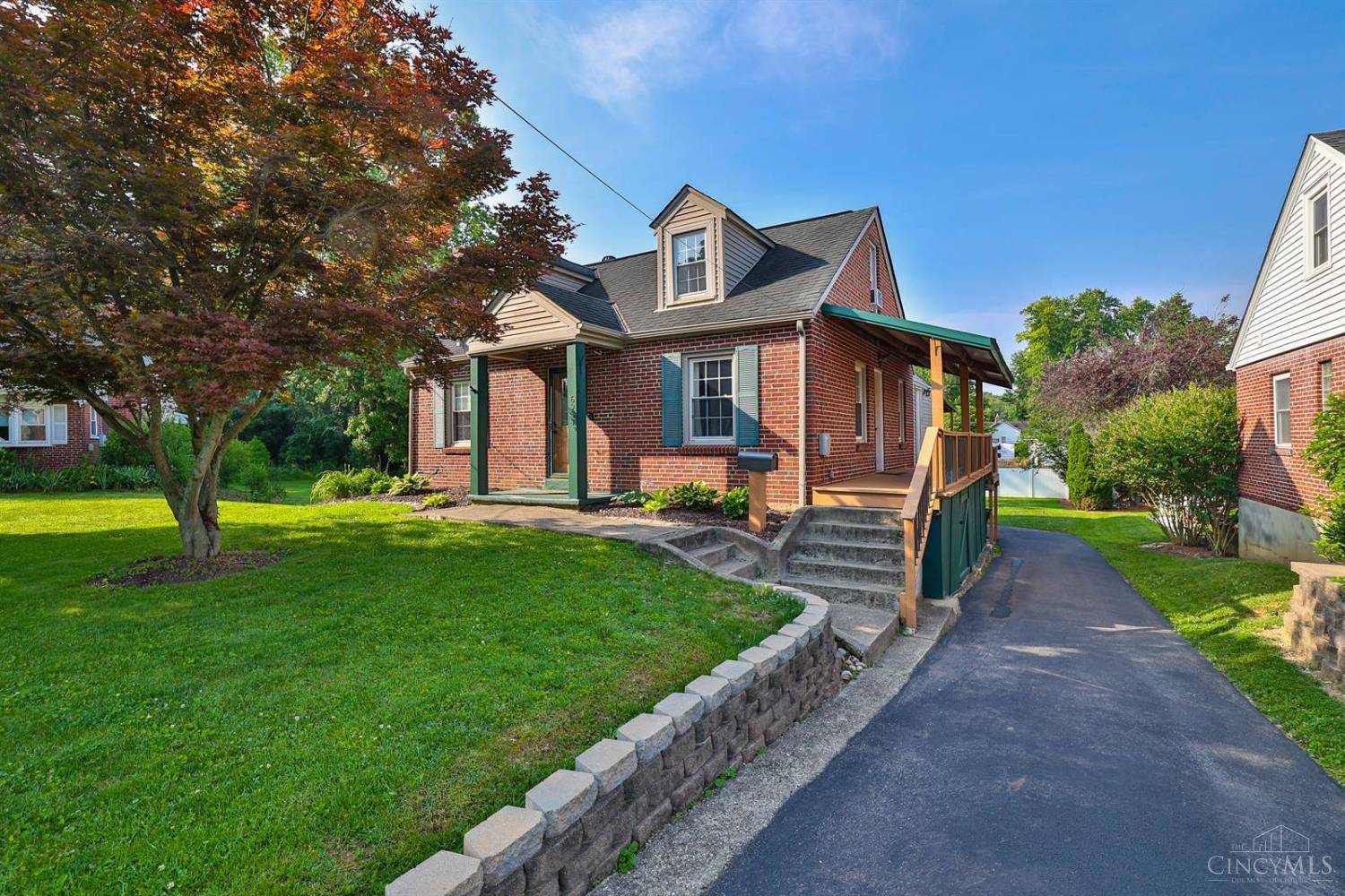 Newtown, OH 45244,6933 Edith St