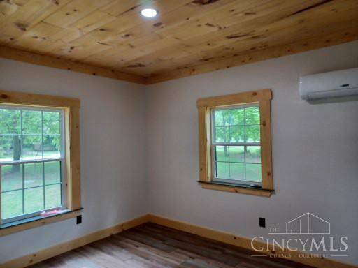 Paint Twp, OH 45133,6976 Muskie Dr