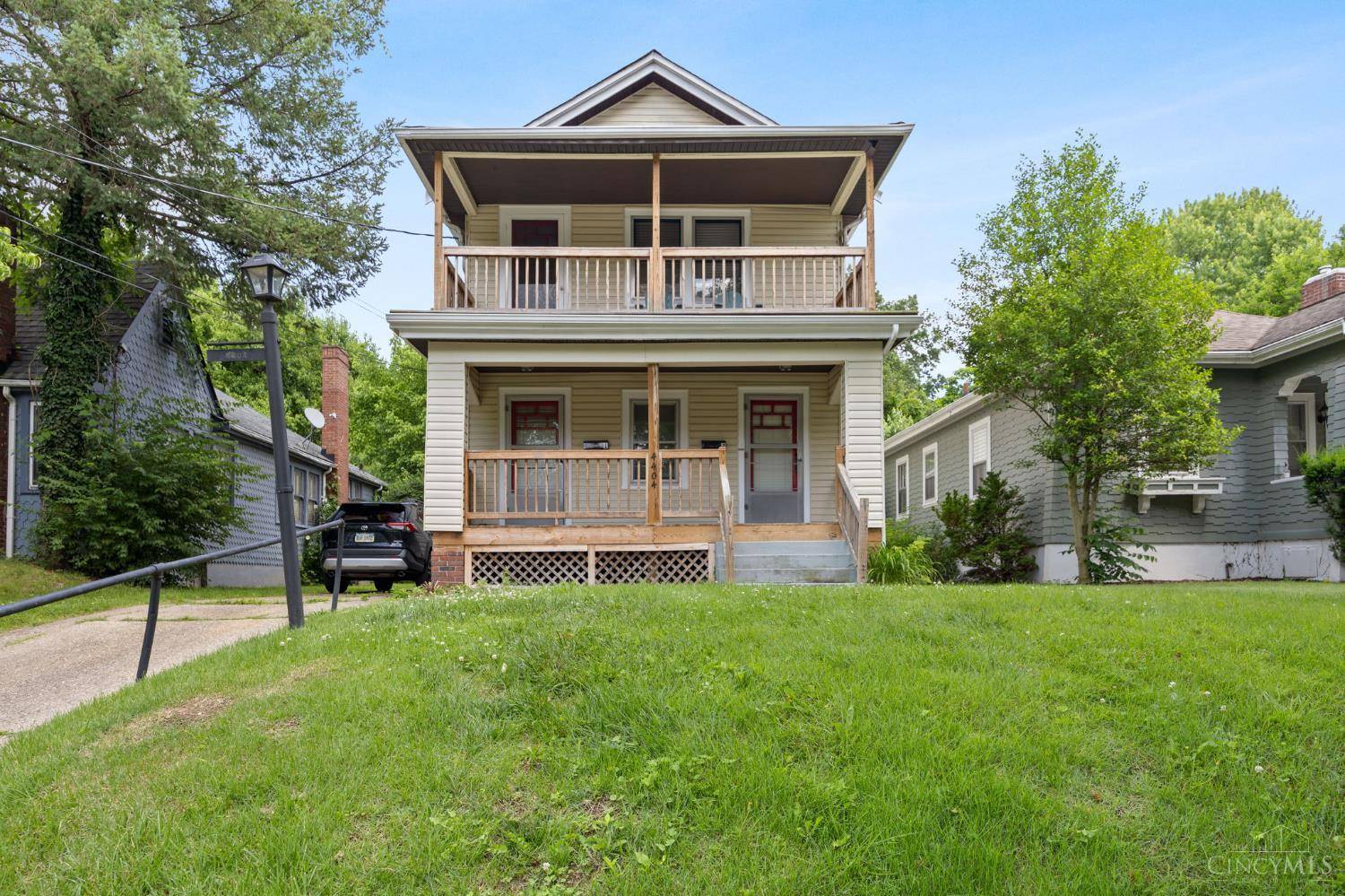 Cincinnati, OH 45227,4404 Simpson Ave