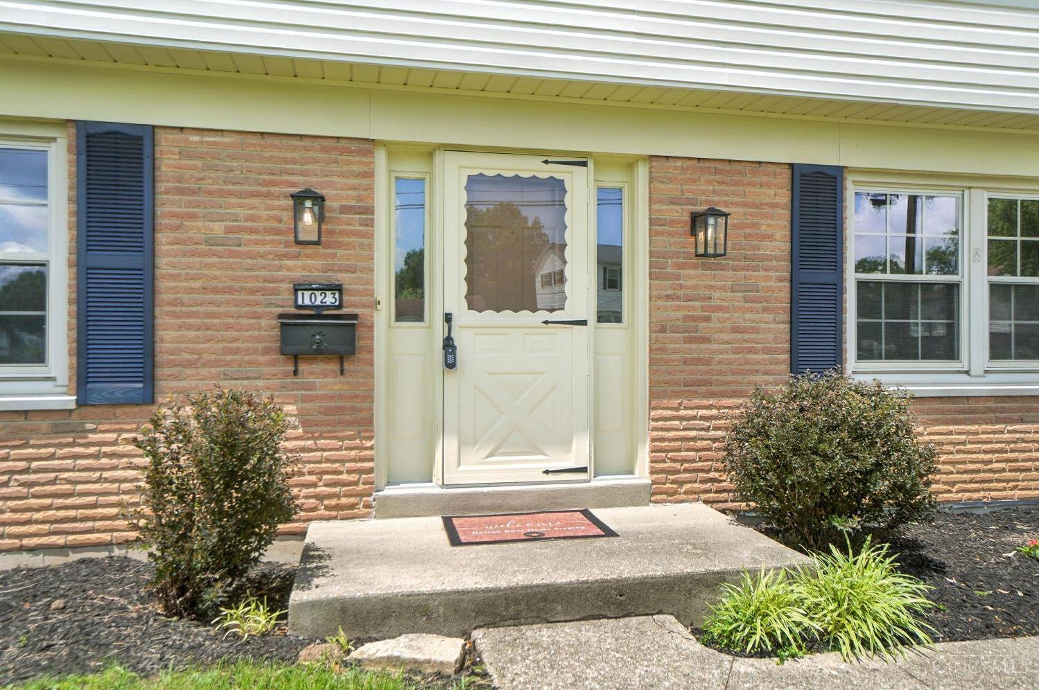 Delhi Twp, OH 45238,1023 Hilliard Dr