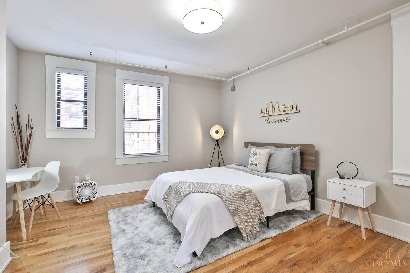 Cincinnati, OH 45202,1407 Vine St #303