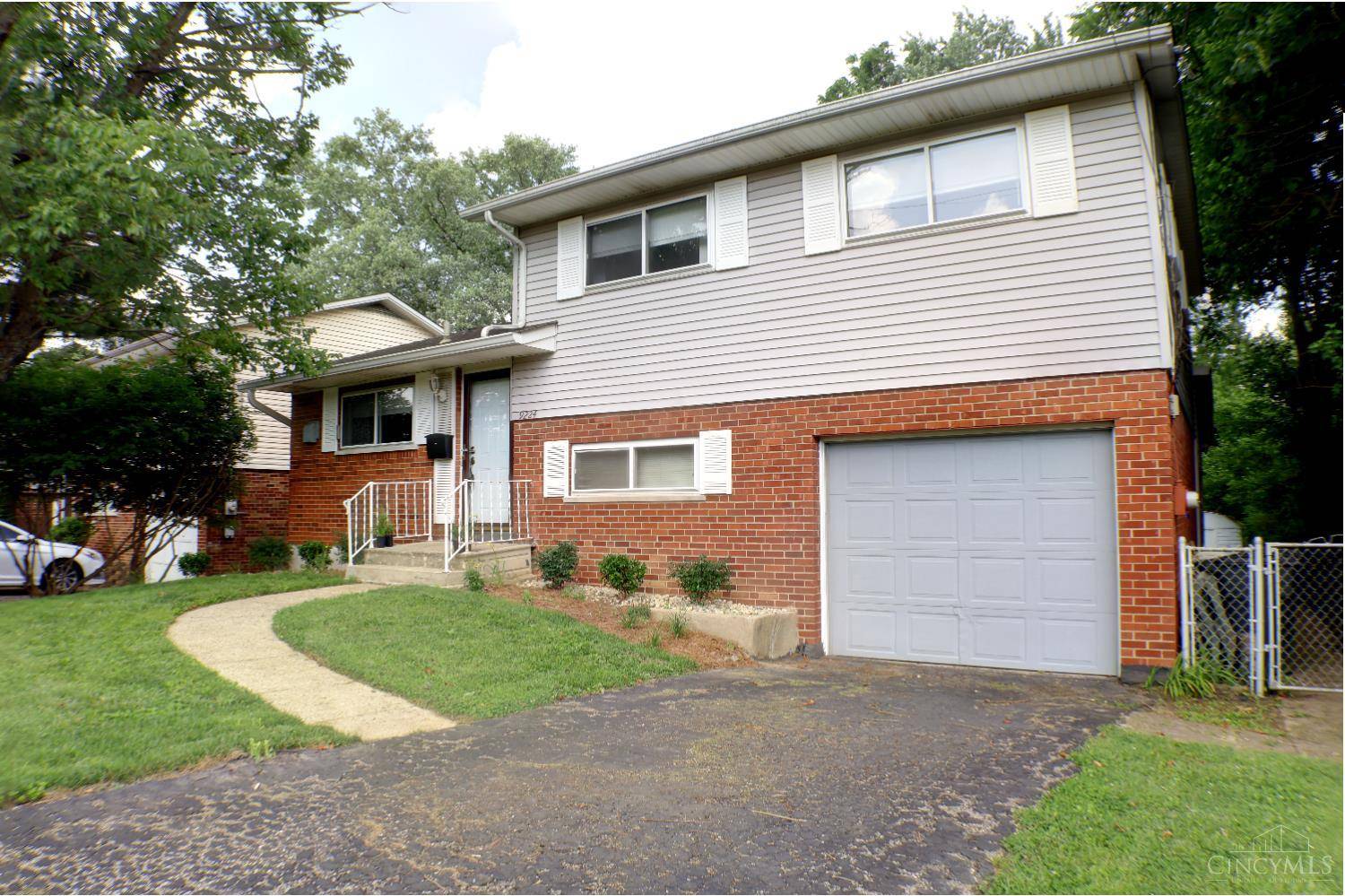 Cincinnati, OH 45231,9224 Comstock