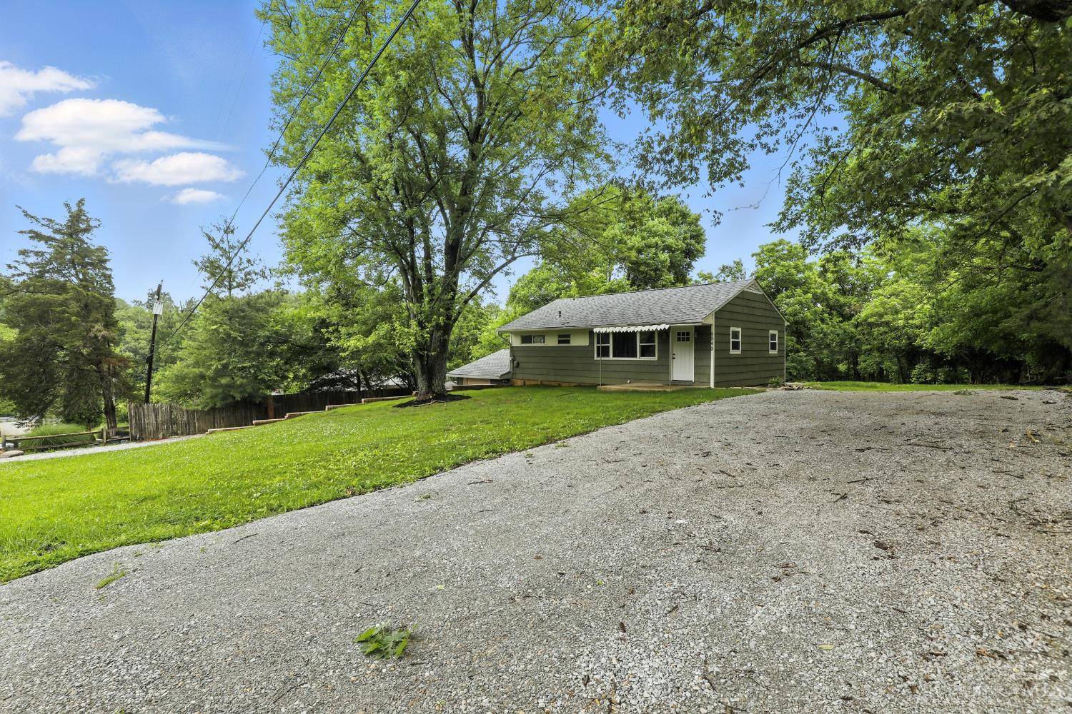 Green Twp, OH 45247,6040 Parrakeet Dr