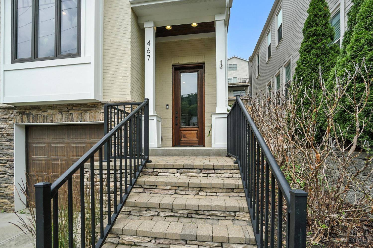 Cincinnati, OH 45226,467 Stanley Ave
