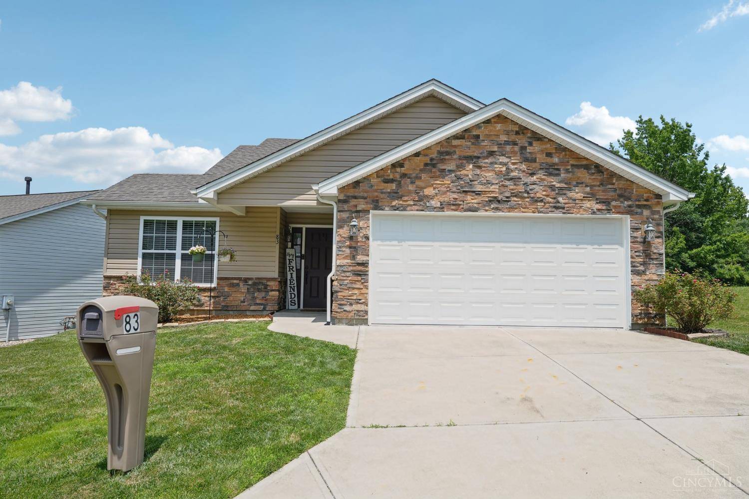 Hamilton, OH 45013,83 W Persimmon Dr