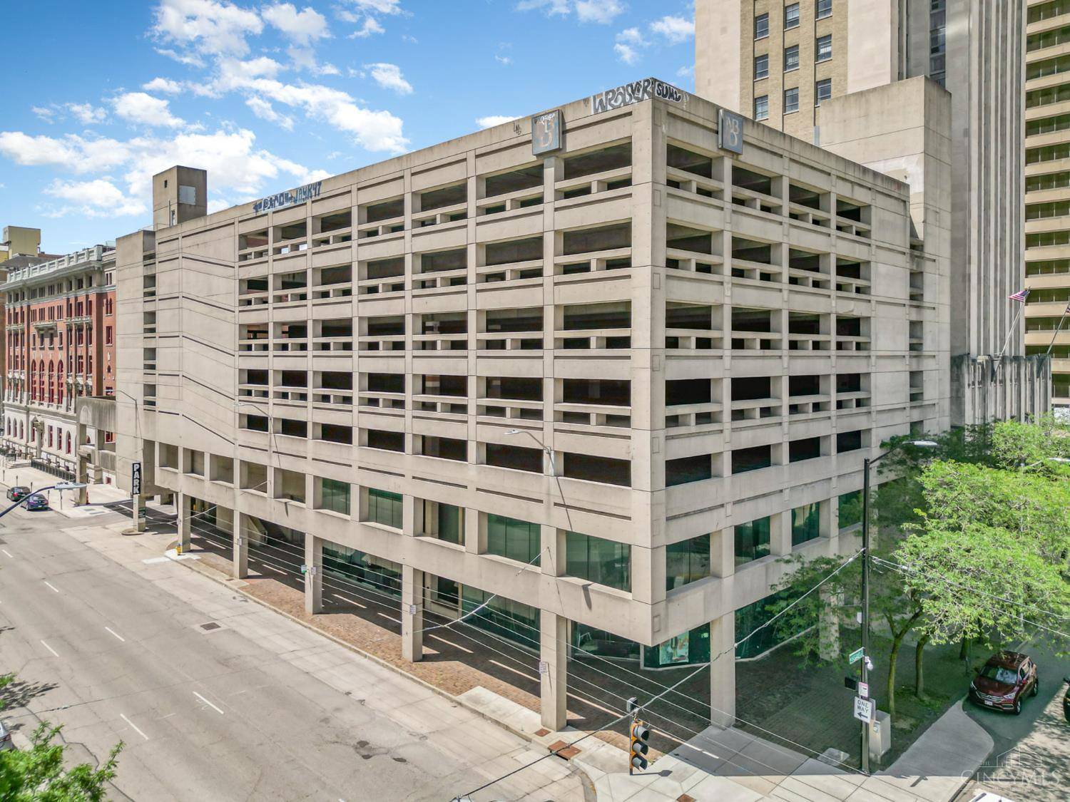 Dayton, OH 45402,100 W Second St