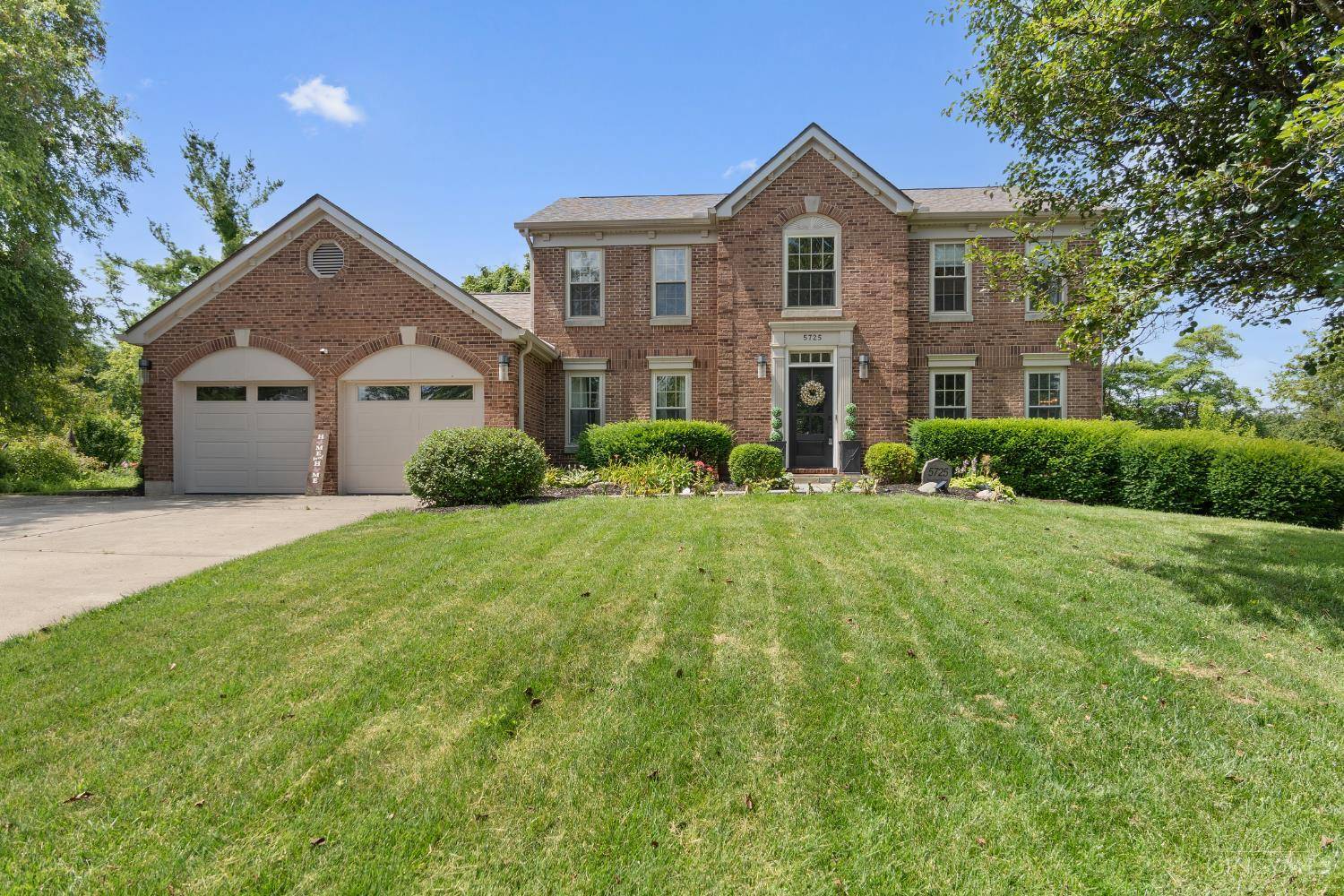 Sharonville, OH 45241,5725 Sovereign Dr