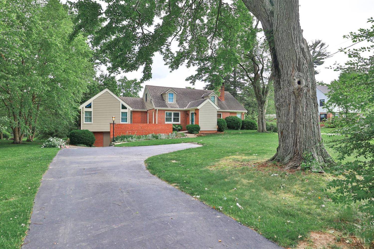Madeira, OH 45243,6794 Shawnee Run Rd