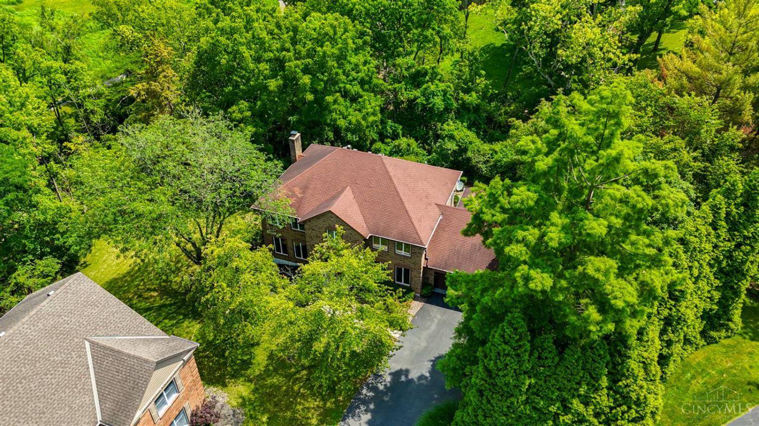 Cincinnati, OH 45242,10450 Grandoaks Ln