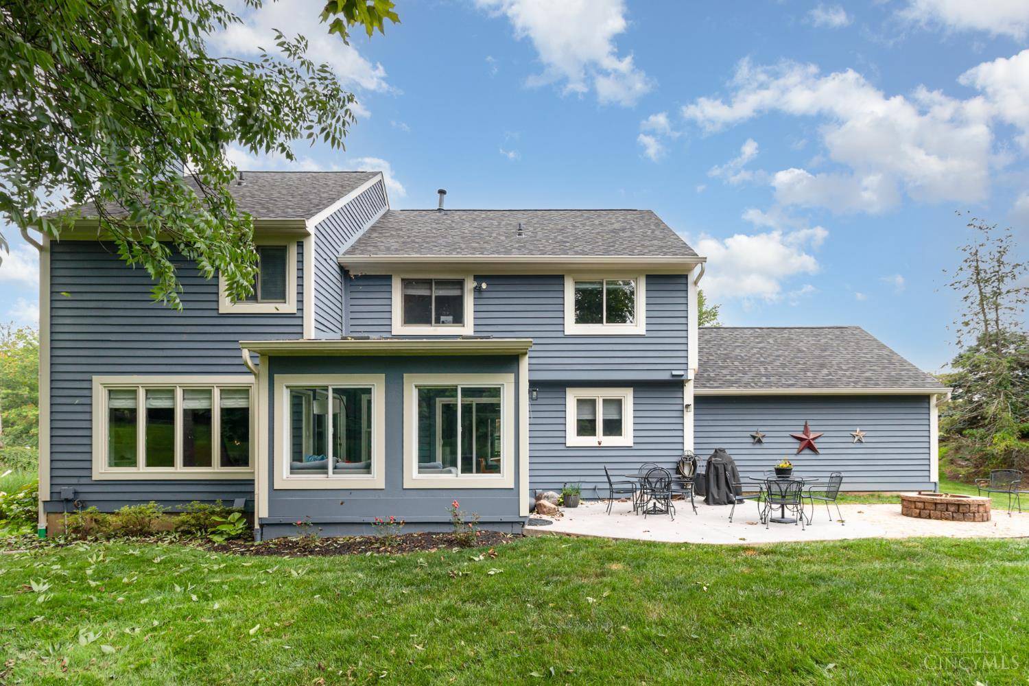 Miami Twp, OH 45140,585 Miami Crest Dr